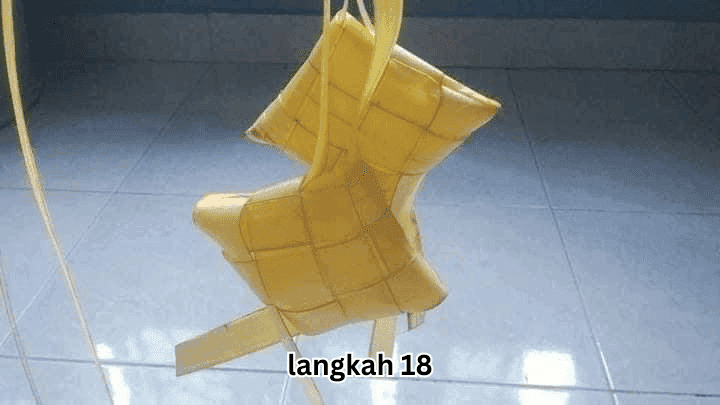cara menganyam ketupat