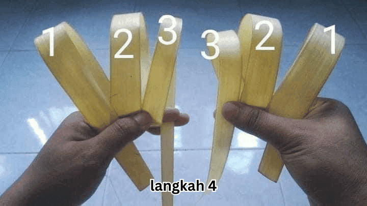 cara menganyam ketupat