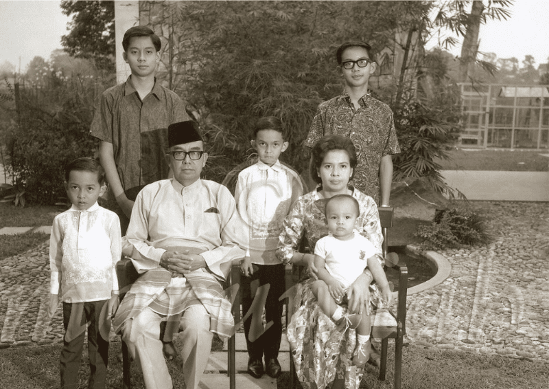 biodata tun abdul razak